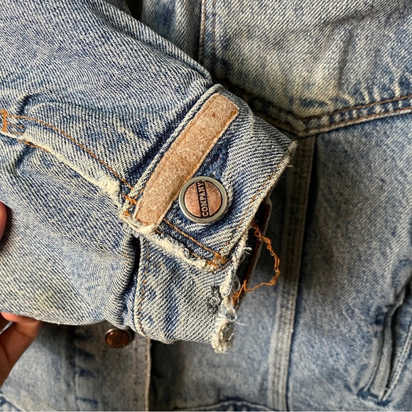 Vintage Great Western Garment Company Distressed Blue Denim Jean Trucker Jacket - Picture 7 of 10